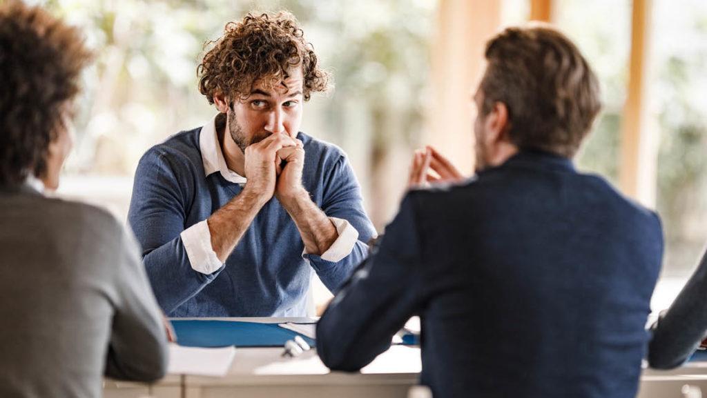 Соціальна тривожність: як подолати зажатість у спілкуванні